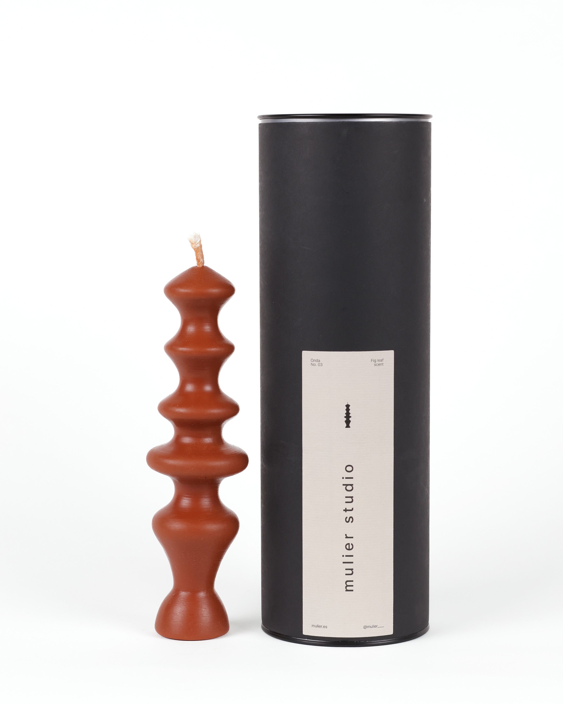 Onda Sculptural Candle