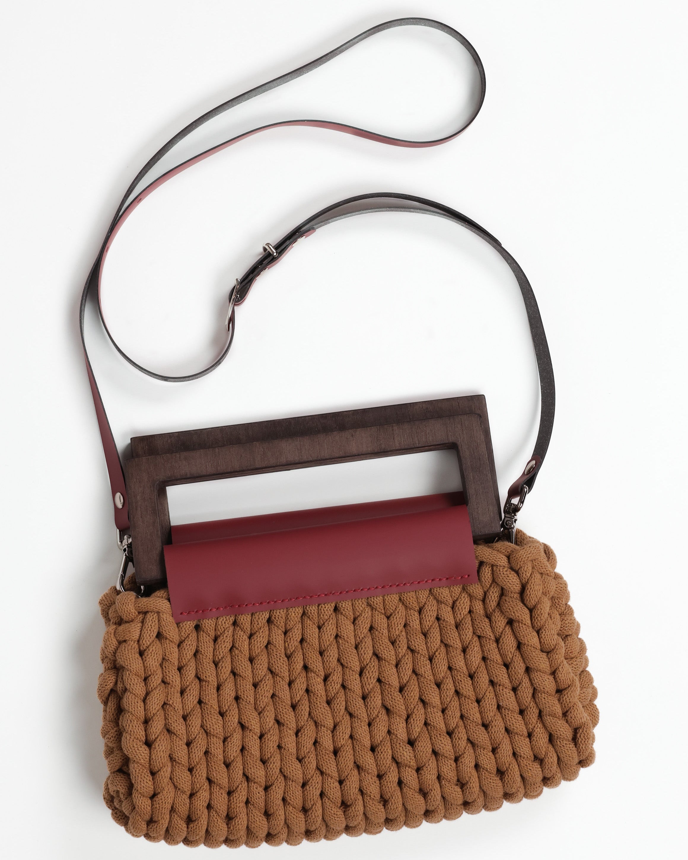 Vera Knitted Bag Burgundy Leather - Camel