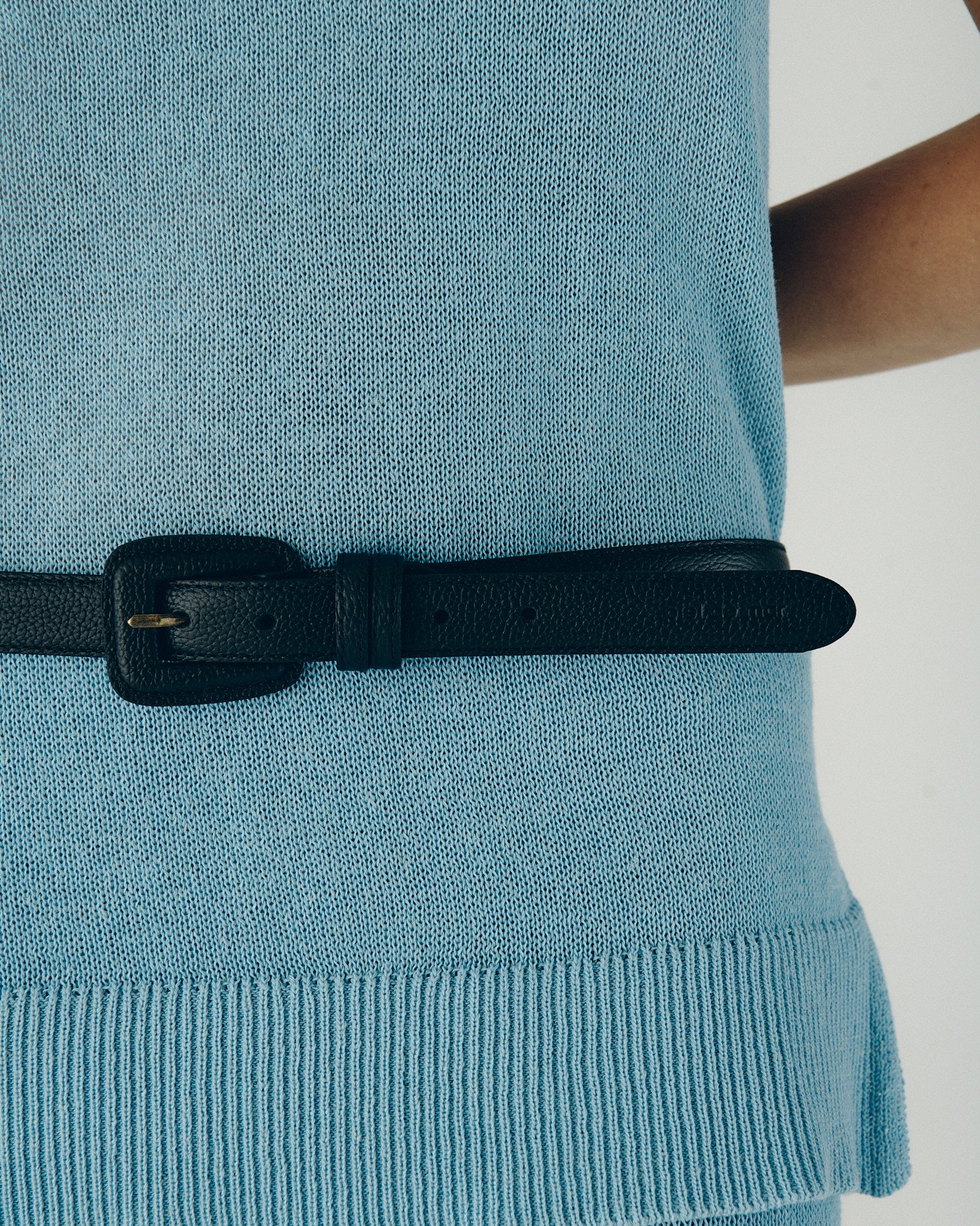 El Esencial Pebble Leather Belt - Black Pebble