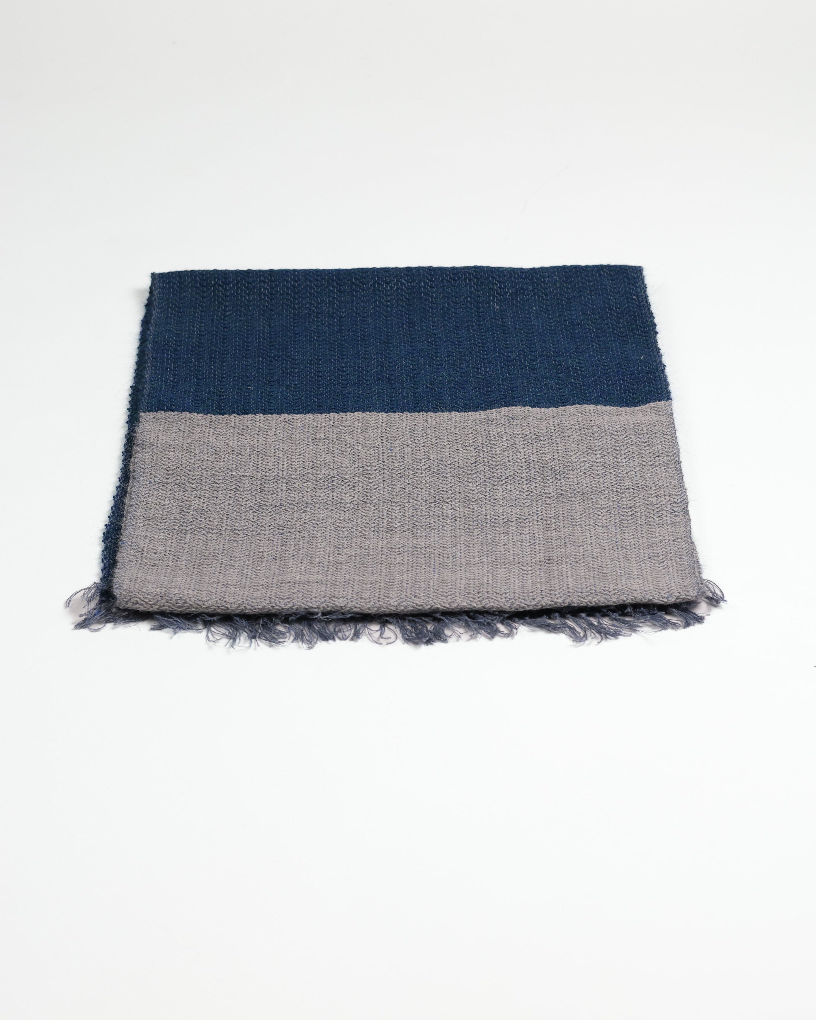 Avó-Avoa Scarf - Blue-Gray