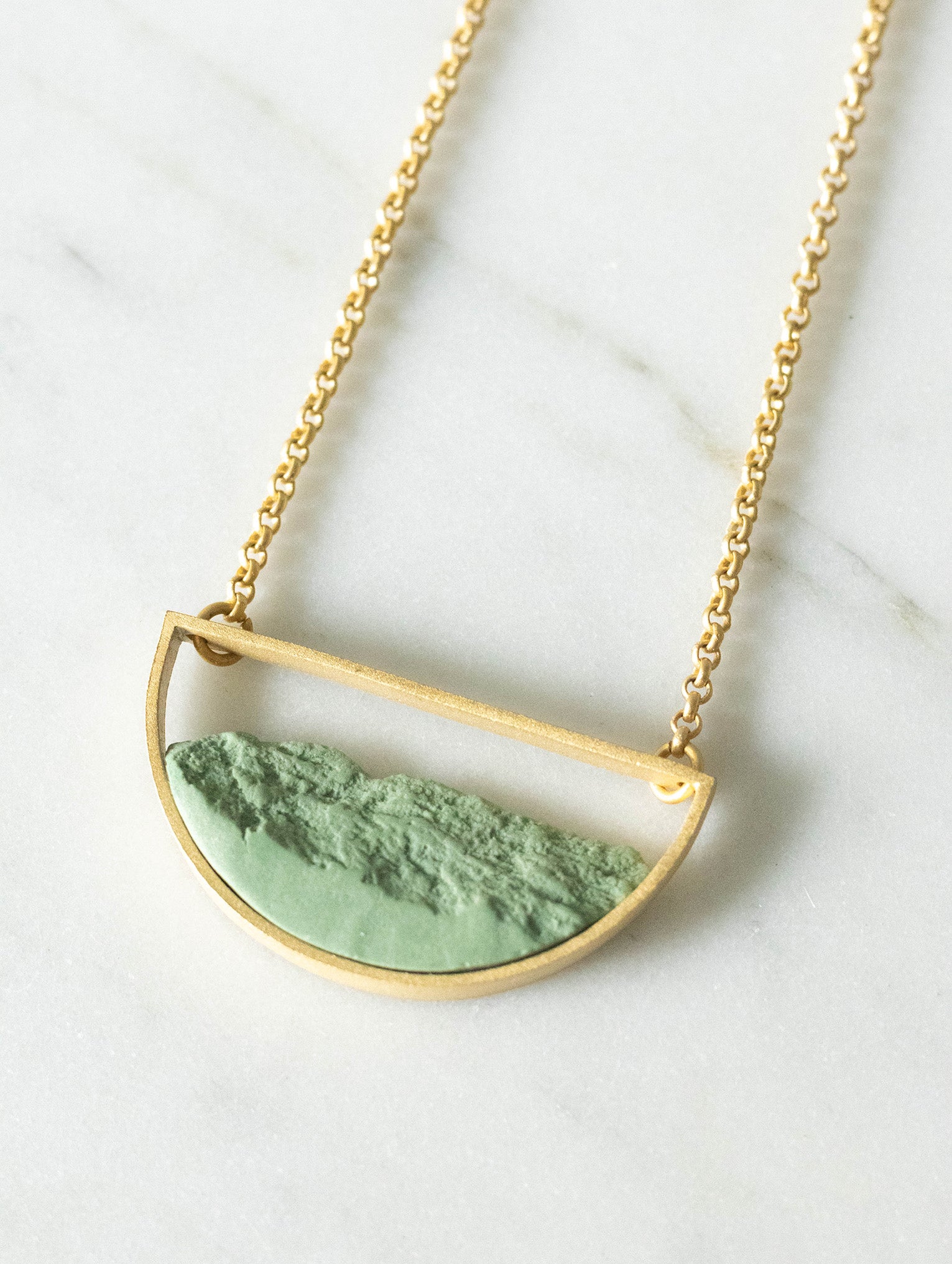 Fragmentos Half-Moon Necklace - Green Porcelain