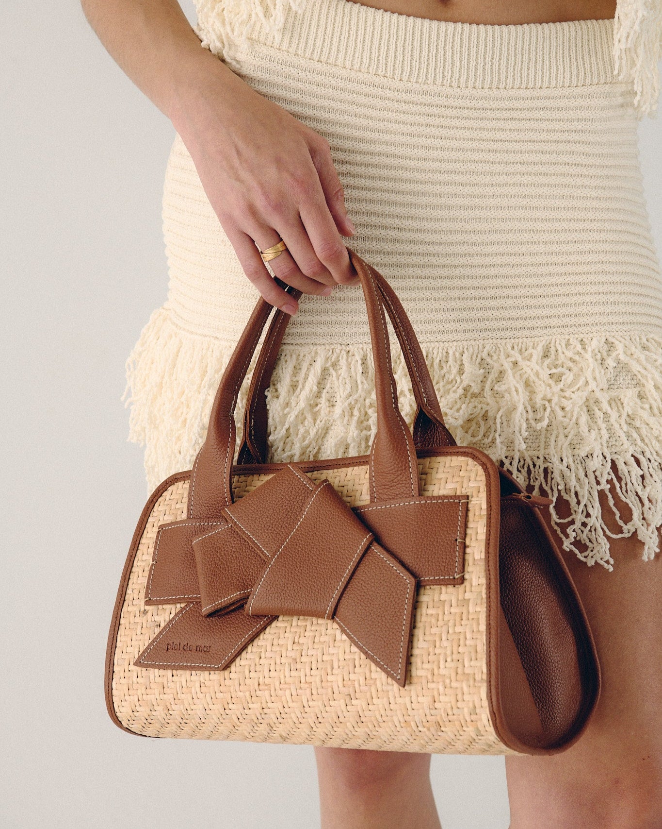 Valeria Wicker Handbag - Cognac Pebble